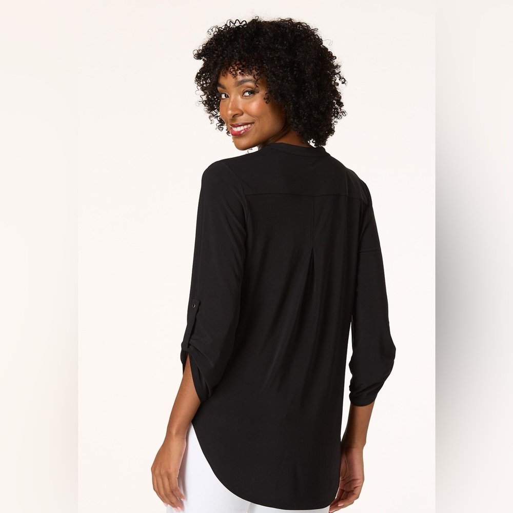 Black Women's Top - Picture 2 of 3